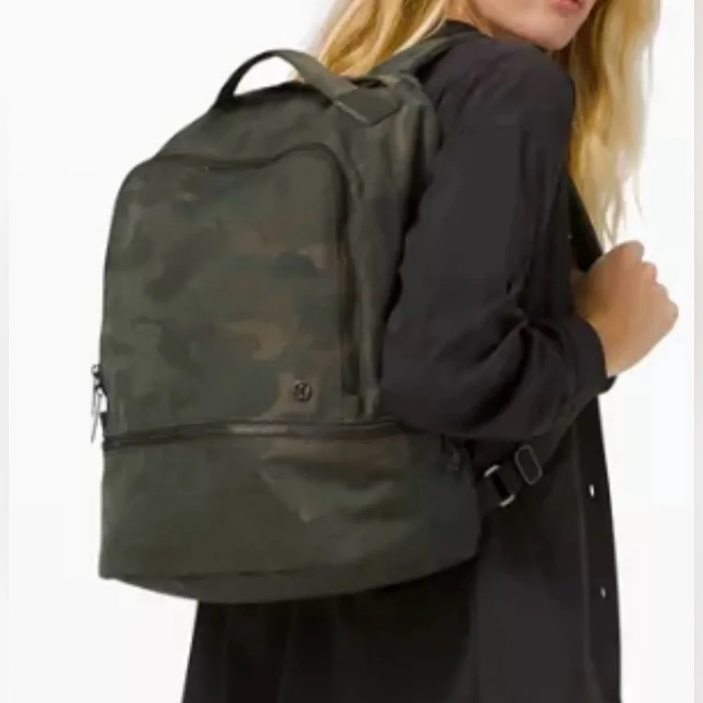City Adventurer Backpack in Camo - Picture 2 of 7